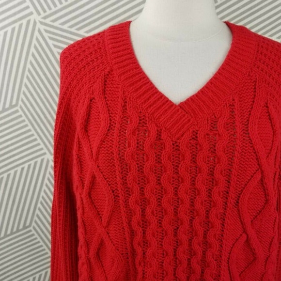 Lord & Taylor Chunky Sweater - Picture 2 of 7